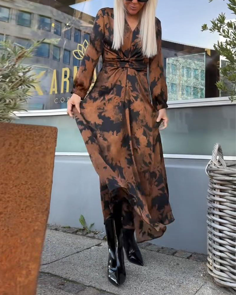 RetroLuma™ | Vintage Print Dress with Lantern Sleeves