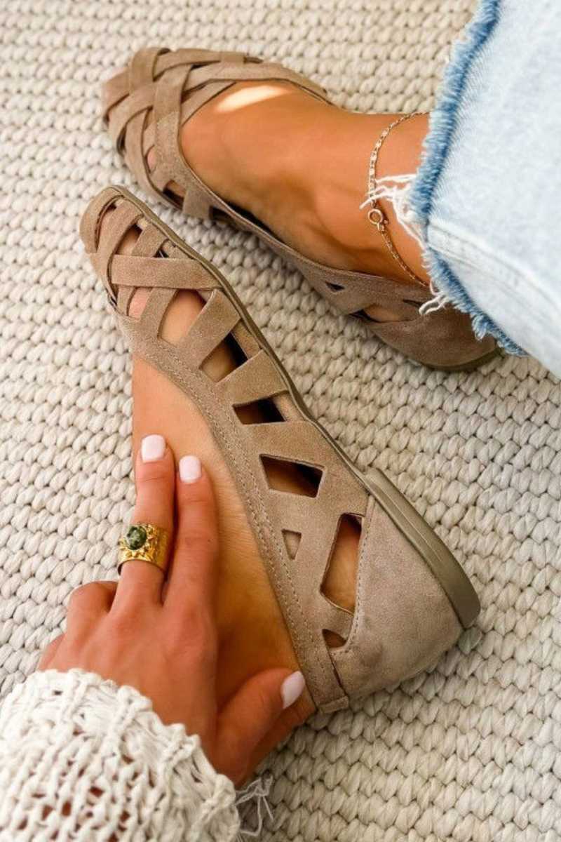 Flat Open Toe Sandals with Crisscross fabric