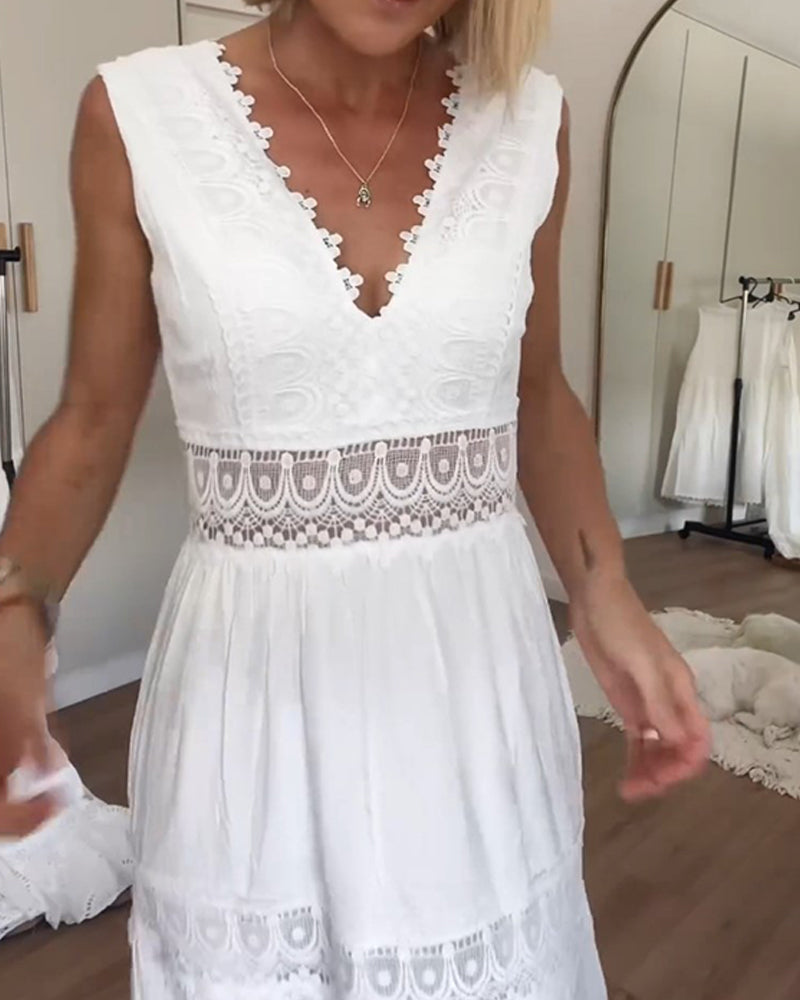 Valencia™ | Elegant Lace V-Neck Dress