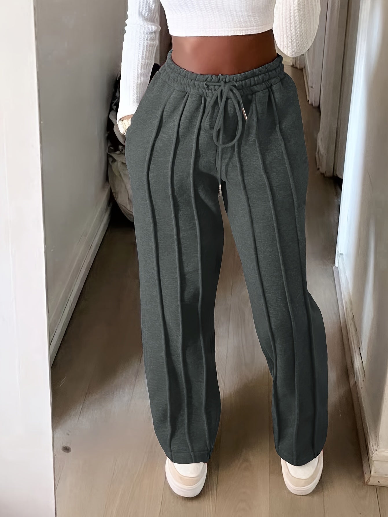Lunvéra TieLine Straight-Leg Trousers