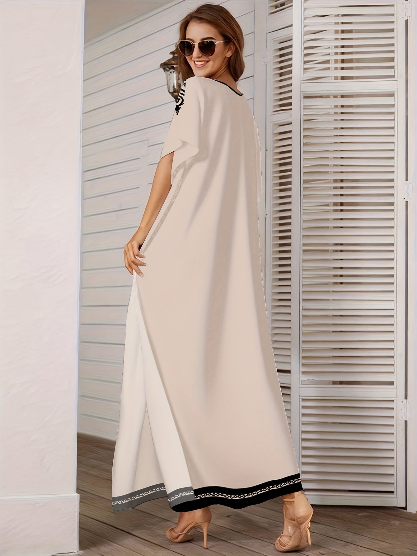 Zavira Vintage Breeze Maxi Dress