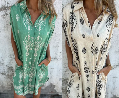 Loose-fitting short-sleeved dress with print and pockets