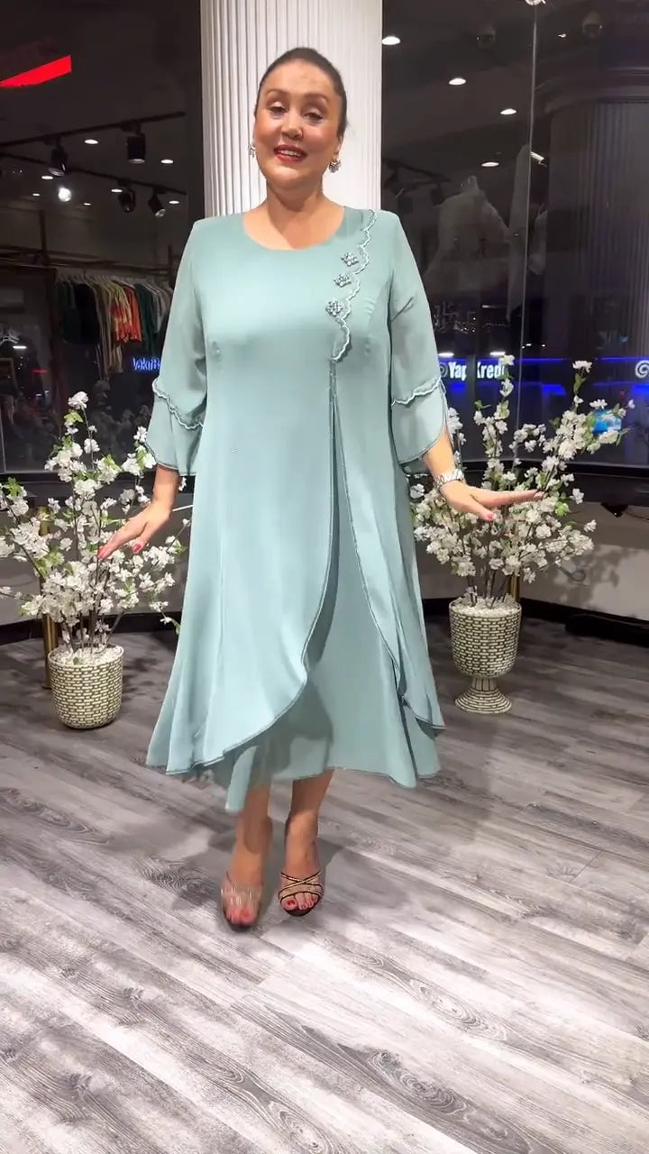FlowLuxe™ | Wrinkle-Free Split Maxi Dress