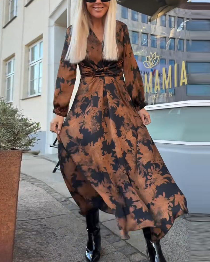 RetroLuma™ | Vintage Print Dress with Lantern Sleeves
