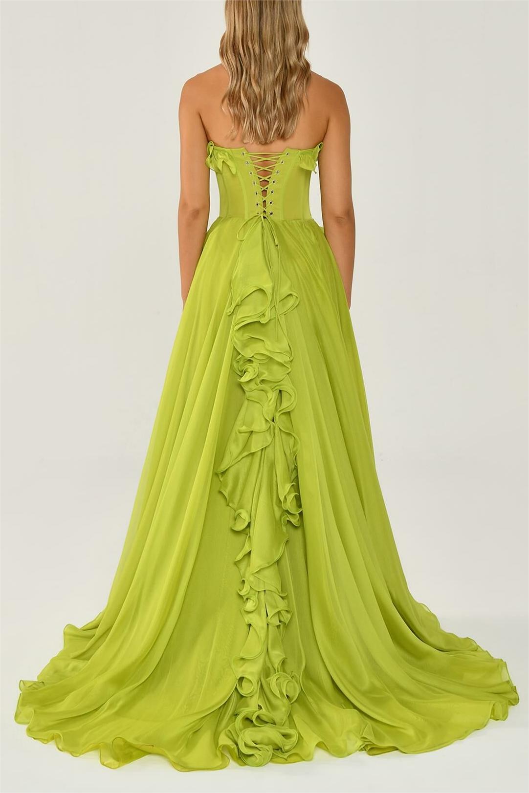 Amora™ | Frill Sweetheart Neck Maxi Dress