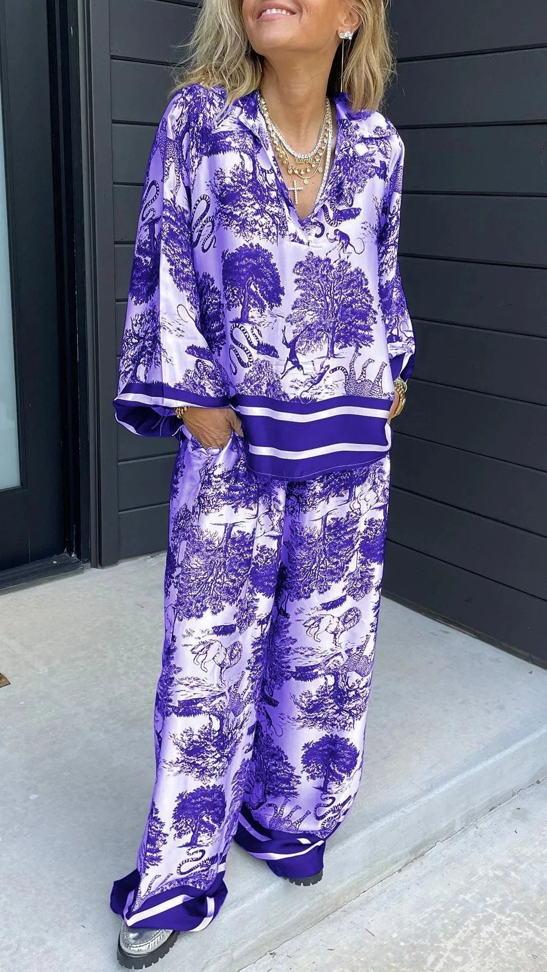 Verelina™ | Women’s V-Neck Printed Two-Piece Set
