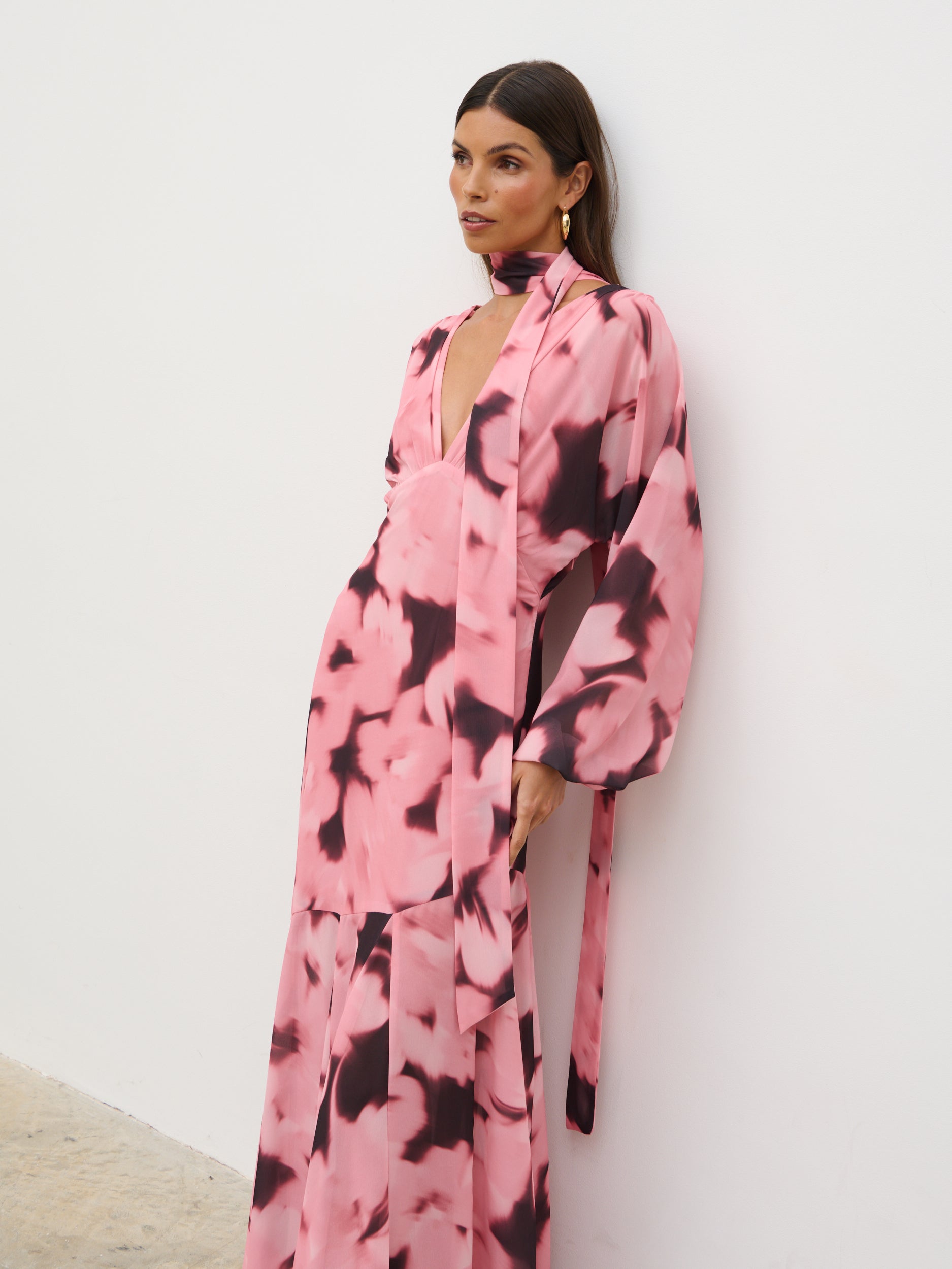 Petula™ | Batwing Scarf Maxi Dress – Blush Watercolour Floral
