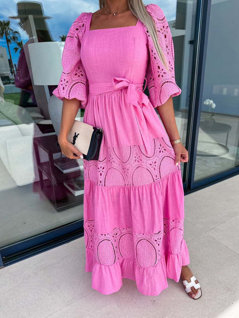 Reeven™ | Elegant Flowy Maxi Dress details