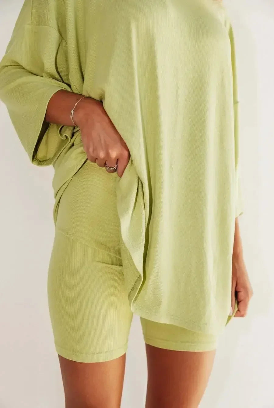 Loraya™ Lounge Set
