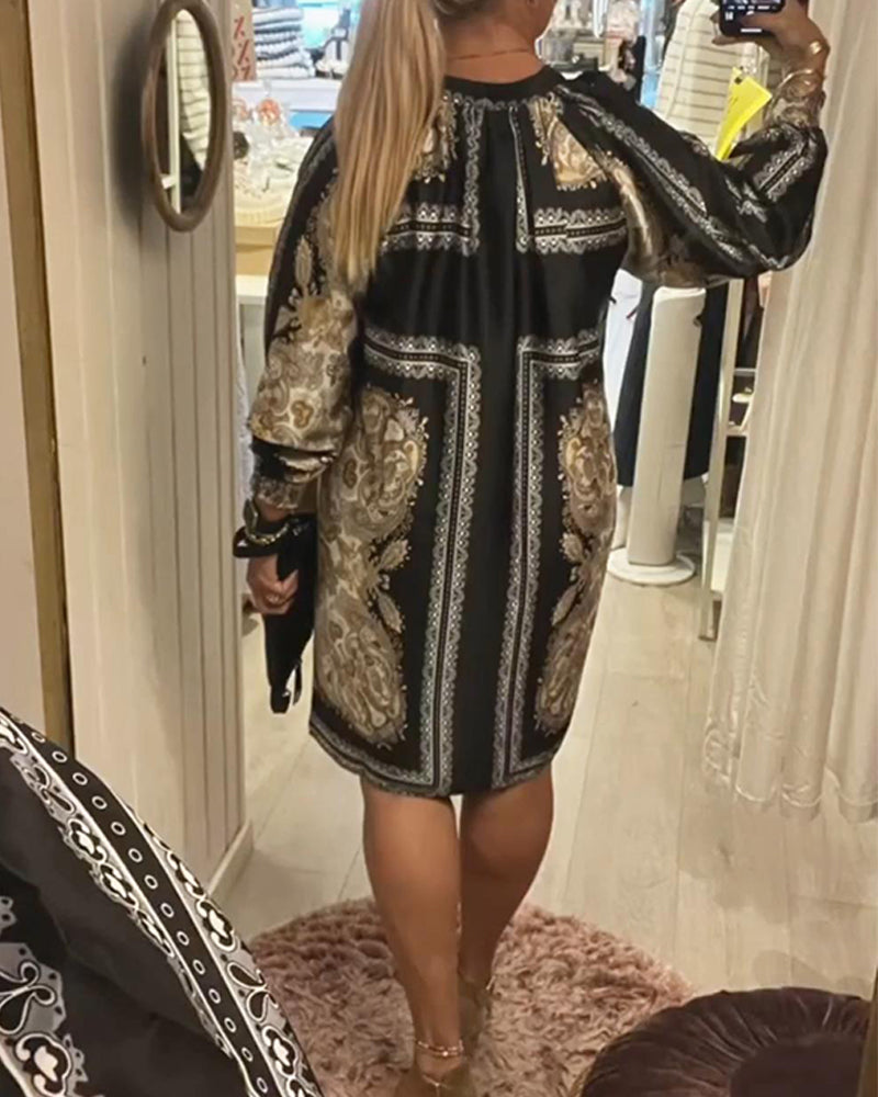 VelaFlow™ | Loose Printed V-Neck Dress