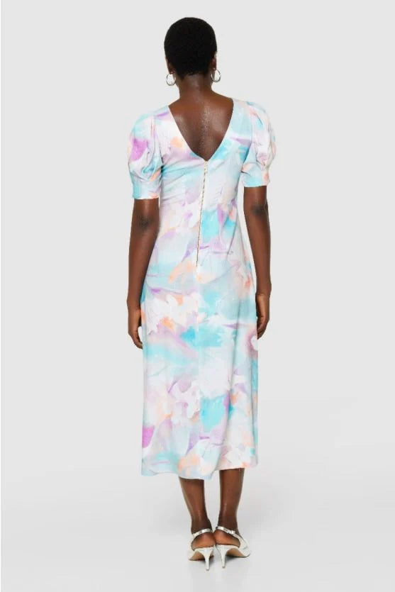 Serena™ | V-Back Midi Dress