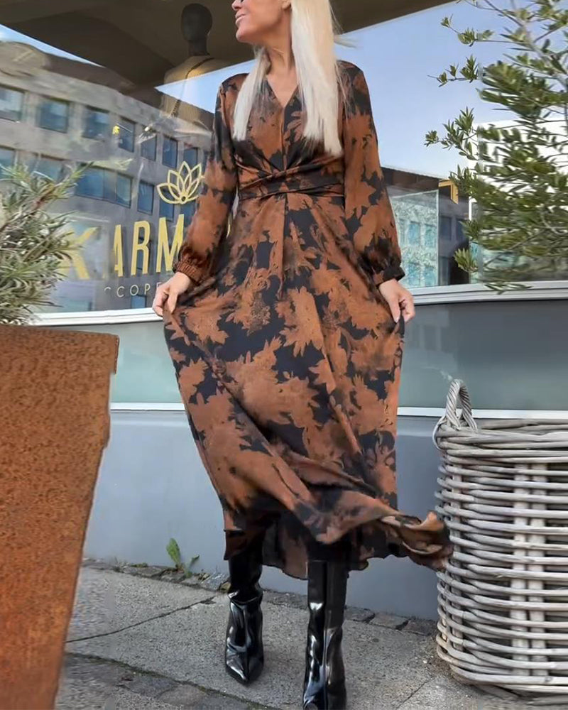 RetroLuma™ | Vintage Print Dress with Lantern Sleeves