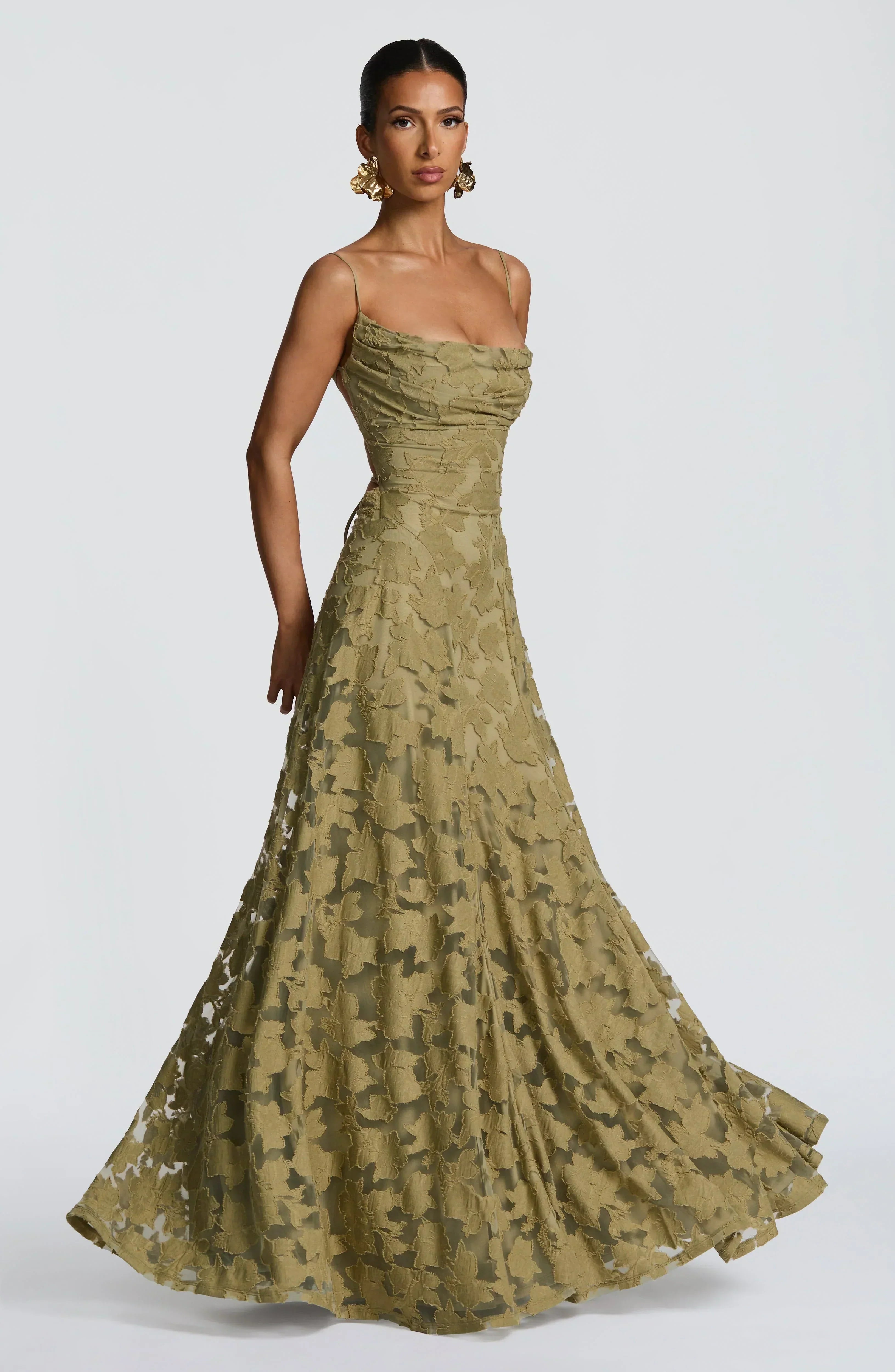 Clara Léon™ | Elegant Flowing Maxi Dress