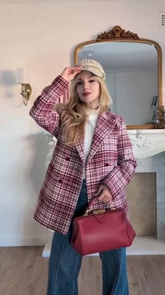 Customer photo 7